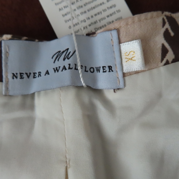 NWT Never a Wallflower Patchwork Smocked Long Sleeve Crop Top Sz XS - Picture 4 of 5